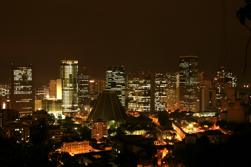 Arquivo:Rio.Centro;Noite.jpg