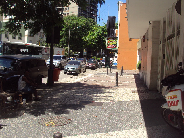 Arquivo:Rua das Laranjeiras (7).jpg