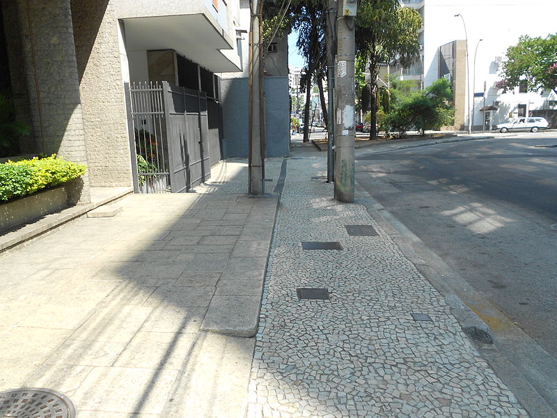 Arquivo:Rua Ipiranga (3).jpg