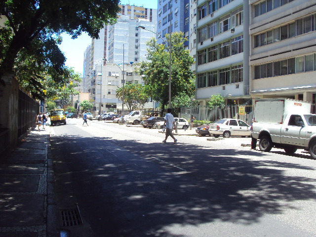 Arquivo:Rua das Laranjeiras (1).jpg